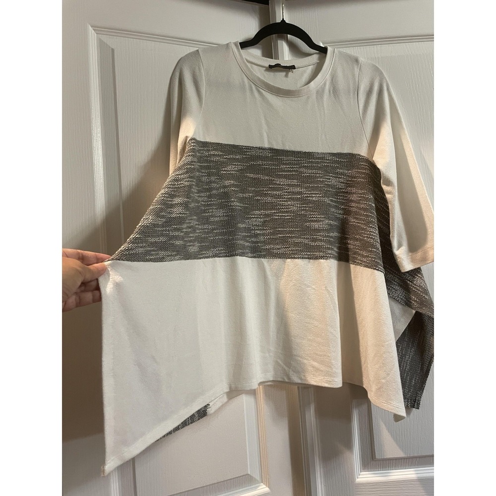 THML Blouse Womens S White Colorblock 3/4 Sleeve Asymmetrical Knit Tunic Top
